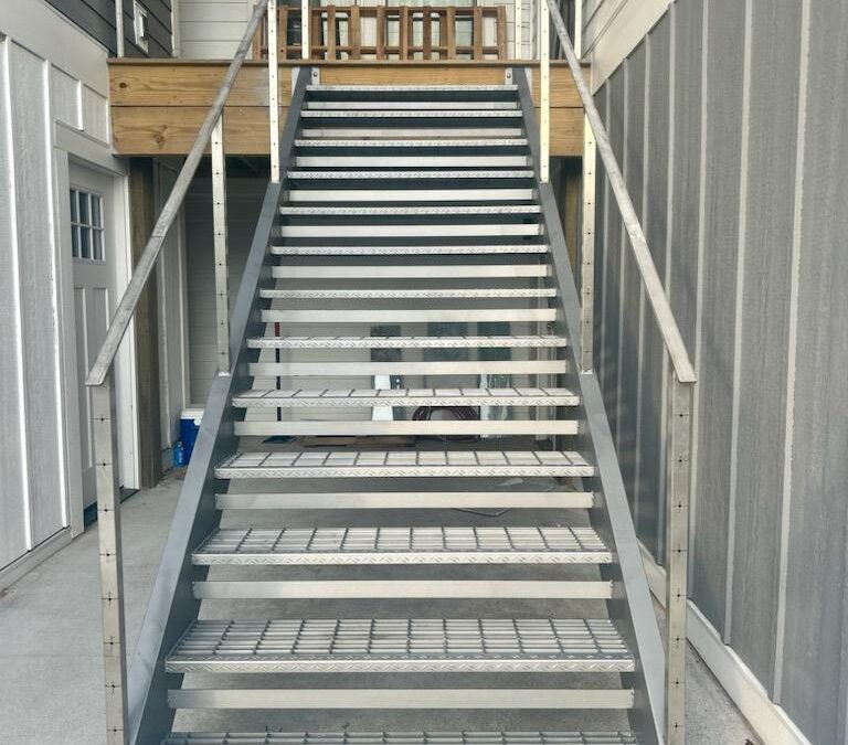 Steel Staircase with Stainless Steel Railings
